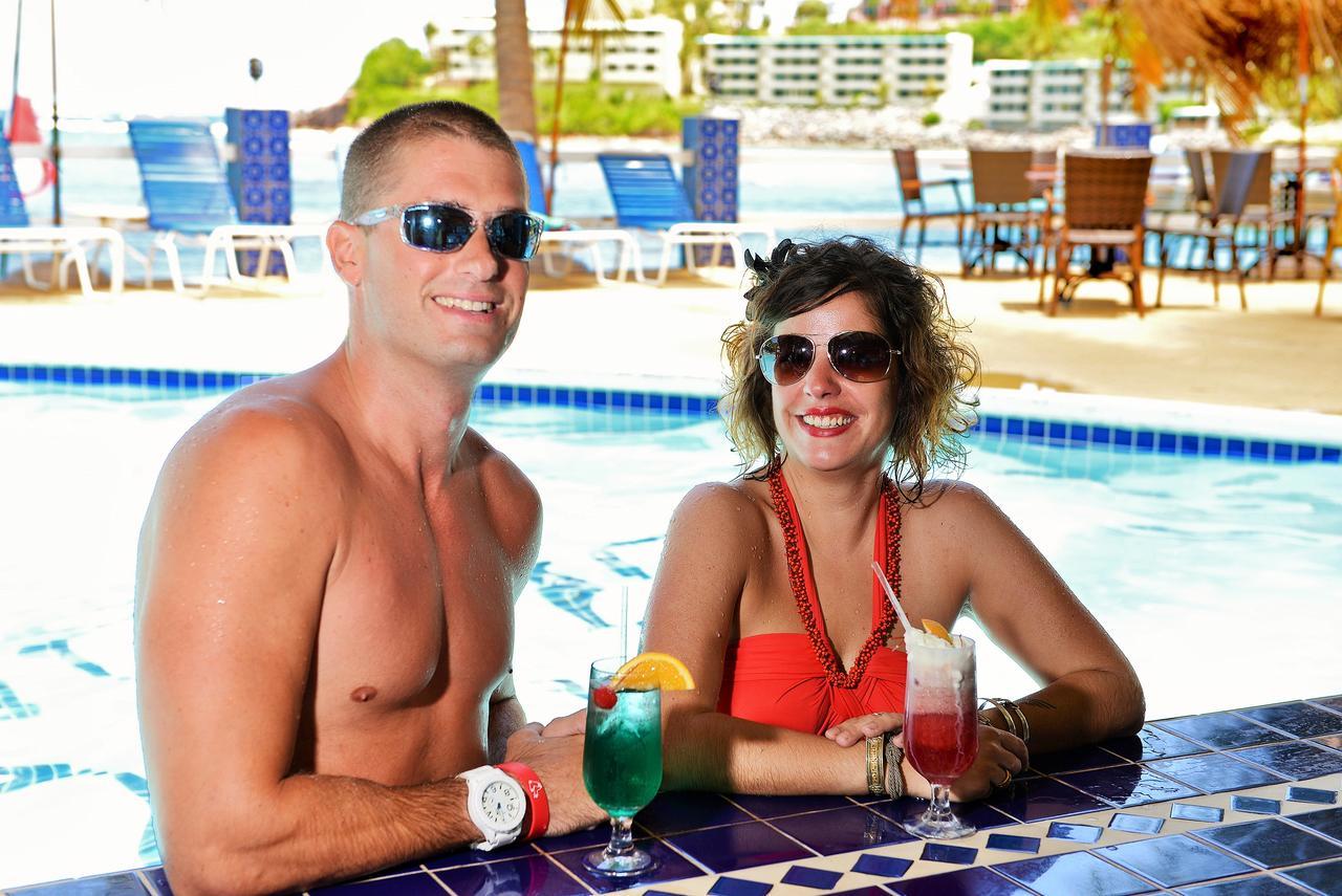 Bolongo Bay Beach Resort All Inclusive 外观 照片